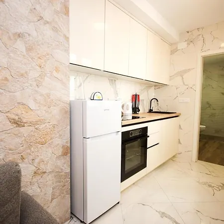 Rita, A New With A Parking Space Apartamento Cavtat